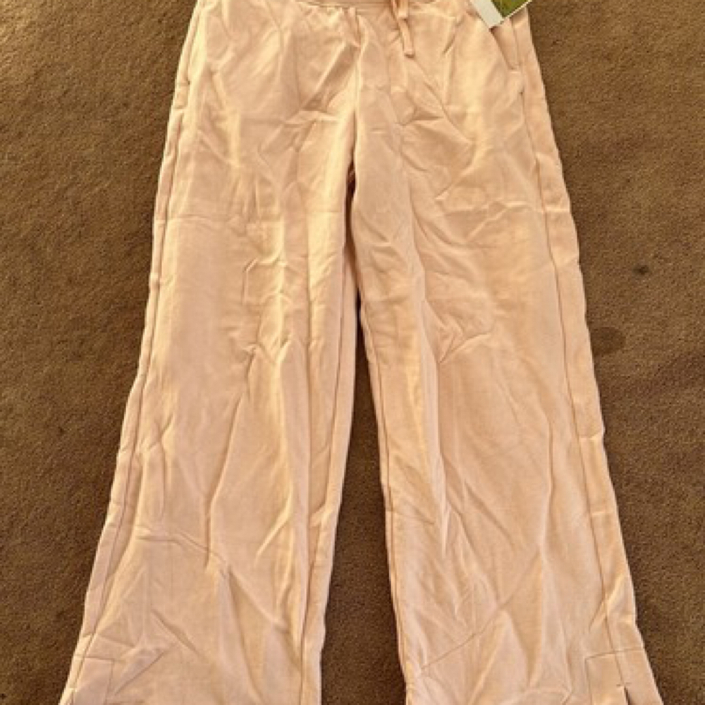 Women’s Flare Pink Pants Size Medium
